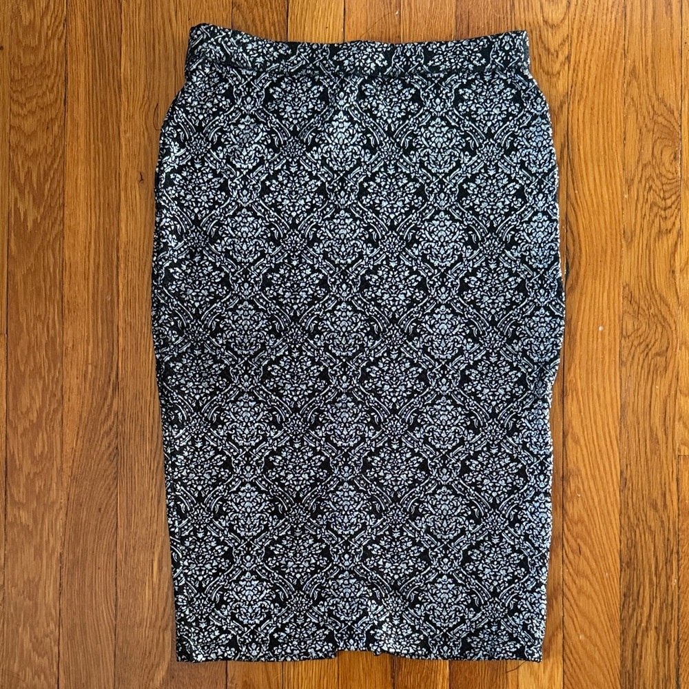 Lucca Couture Black and White Damask Pencil Skirt